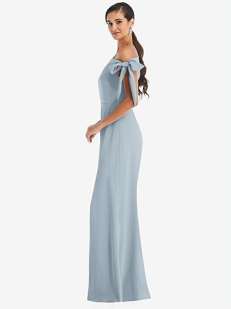 【NEW】【STYLE: 3073】オフショルダー ネクタイ 詳細 トランペット ガウン 前面 スリット【COLOR: Mist】【SIZE: 00-18W】