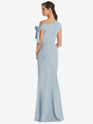 【STYLE: 3073】Off-the-Shoulder Tie Detail Trumpet Gown with Front Slit【COLOR: Mist】