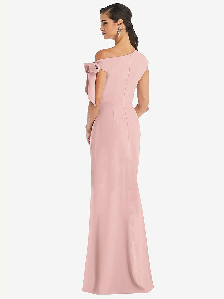 【NEW】【STYLE: 3073】オフショルダー ネクタイ 詳細 トランペット ガウン 前面 スリット【COLOR: Rose - PANTONE Rose Quartz】【SIZE: 00-18W】