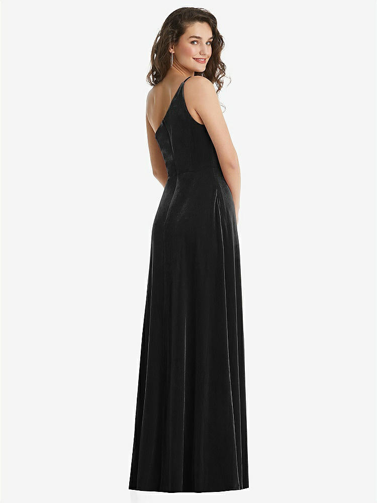 【STYLE: 1556】One-Shoulder Spaghetti Strap Velvet Maxi Dress with Pockets【COLOR: Black】