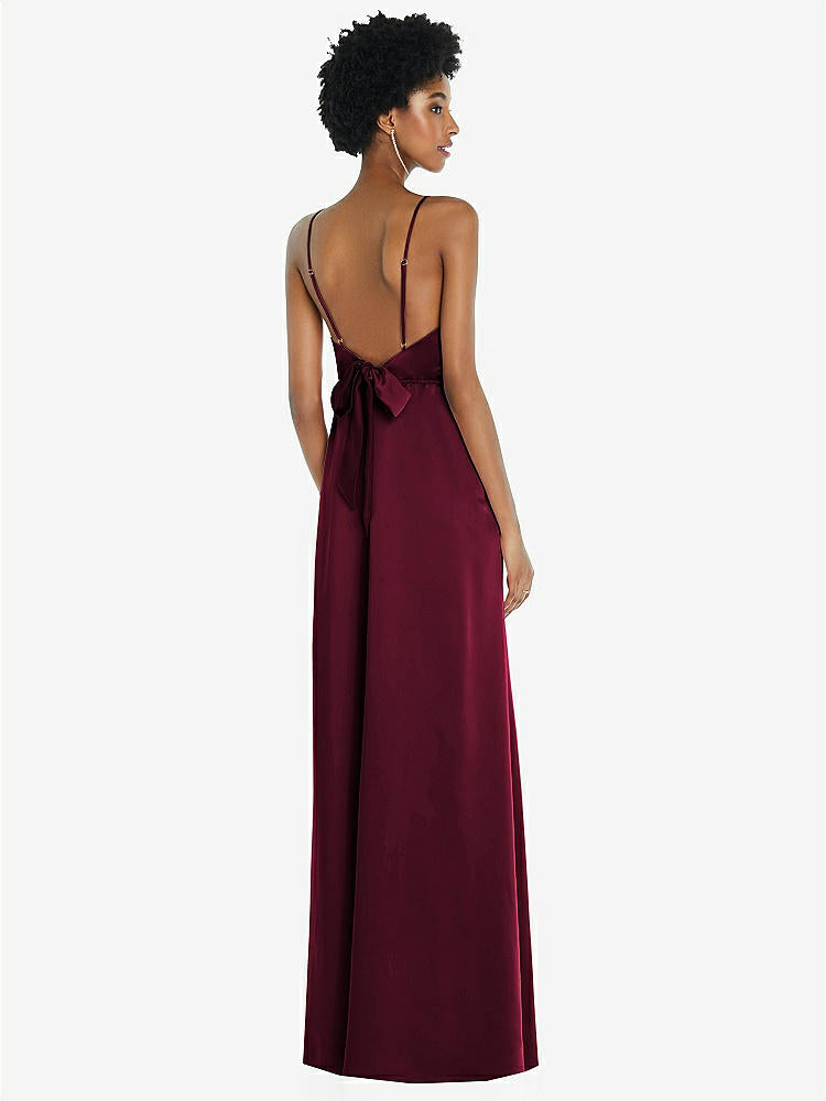 【NEW】【STYLE: 8218】ハイネック 低 ネクタイバック マキシ ドレス 調整可能 ストラップ【COLOR: Cabernet】【SIZE: 00-30W】