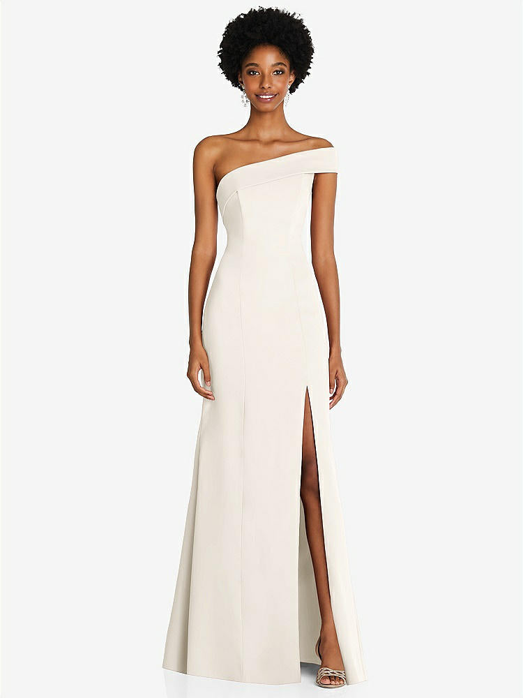 【STYLE: 6858】Asymmetrical Off-the-Shoulder Cuff Trumpet Gown With Front Slit【COLOR: Ivory】