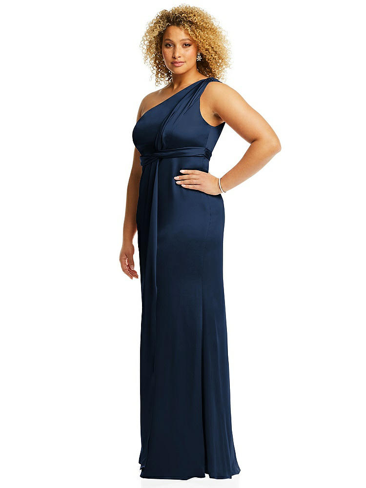 【NEW】【STYLE: 3111】ワンショルダー ドレープ ひねり 帝国 ウエスト トランペット ガウン【COLOR: Midnight Navy】【SIZE: 00-30W】