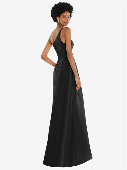 【STYLE: D831】One-Shoulder Satin Gown with Draped Front Slit and Pockets【COLOR: Black】