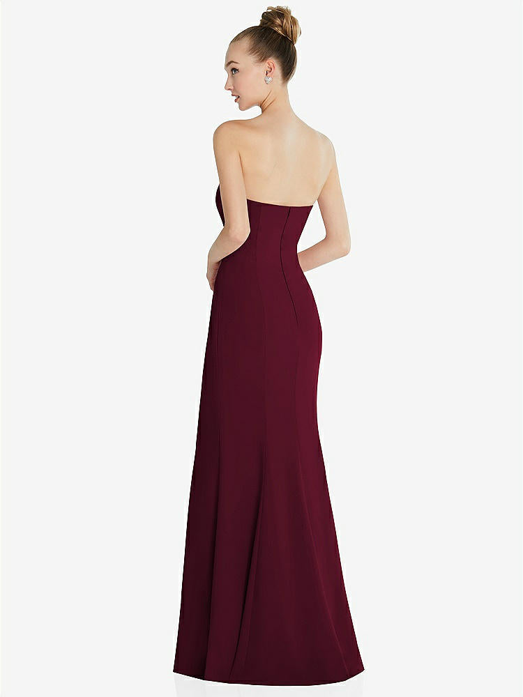 【NEW】【STYLE: 6860】ストラップレス プリンセス ライン クレープ 人魚 ガウン【COLOR: Cabernet】【SIZE: 00-30W】