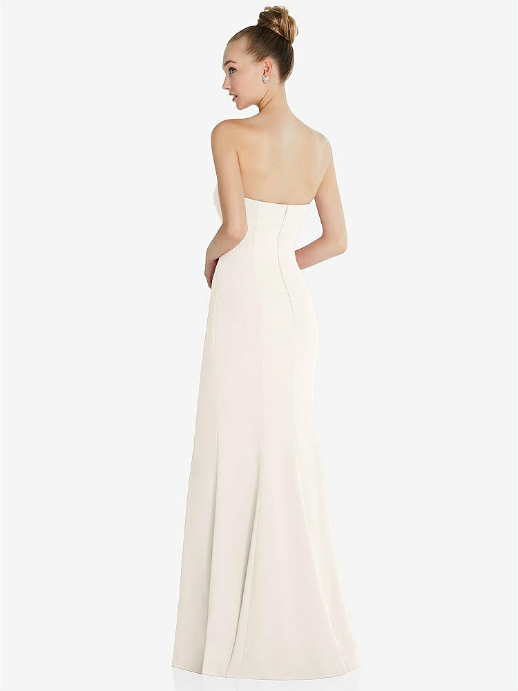 【NEW】【STYLE: 6860】ストラップレス プリンセス ライン クレープ 人魚 ガウン【COLOR: Ivory】【SIZE: 00-30W】