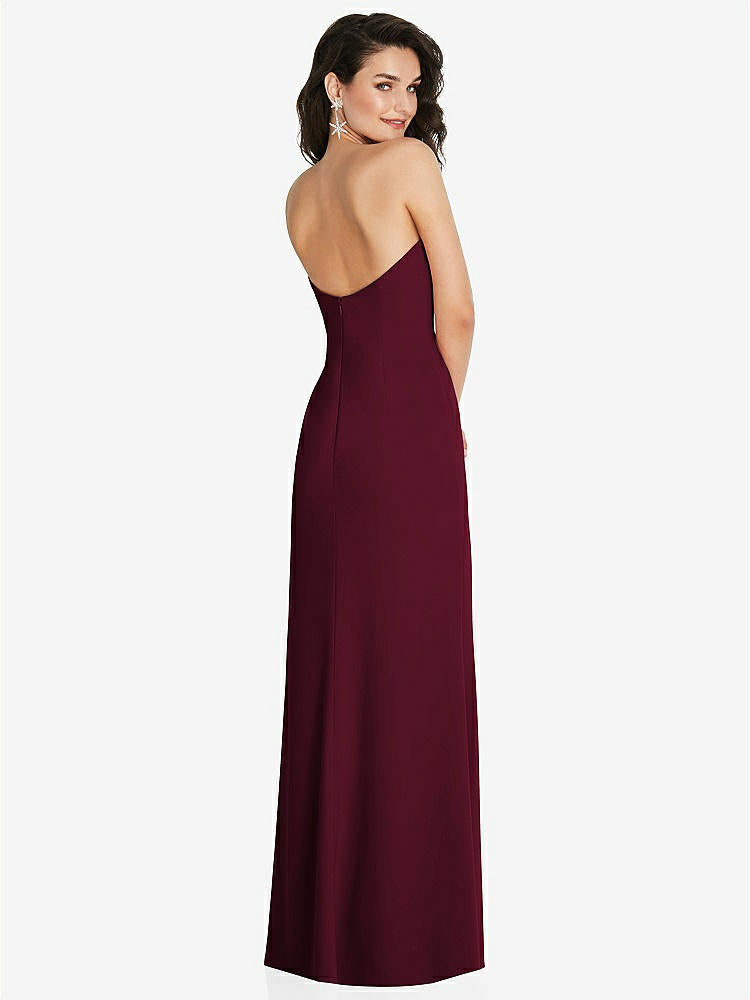 【NEW】【STYLE: TH089】ストラップレス スクープ 背面 マキシ ドレス 前面 スリット【COLOR: Cabernet】【SIZE: 00-30W】
