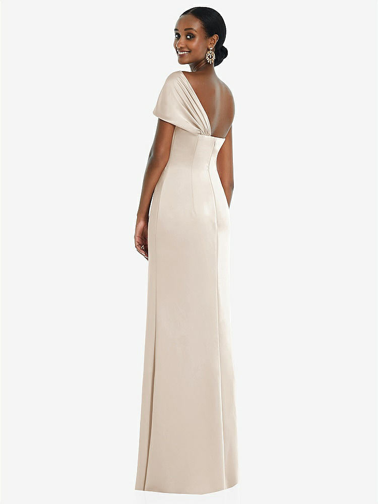 【STYLE: 3100】Twist Cuff One-Shoulder Princess Line Trumpet Gown【COLOR: Oat】