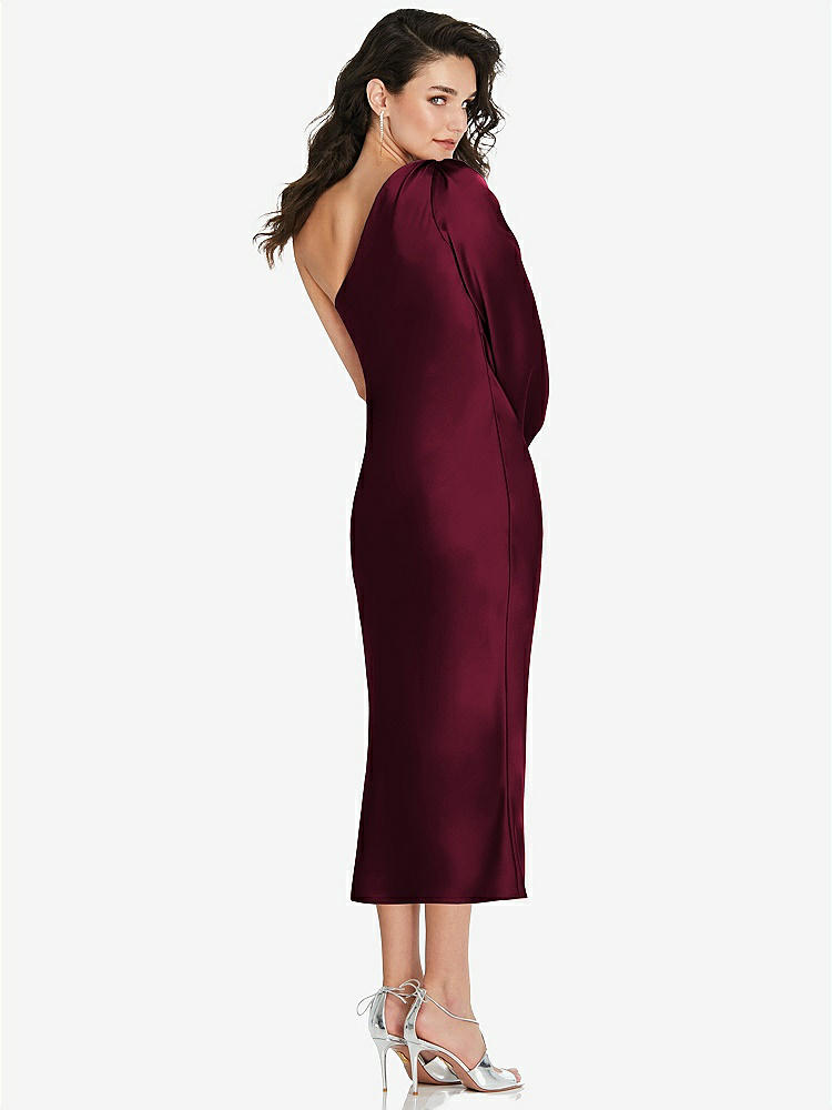 【NEW】【STYLE: 8215】ワンショルダー パフ スリーブ MIDI バイアス ドレス サイド スリット【COLOR: Cabernet】【SIZE: 00-30W】