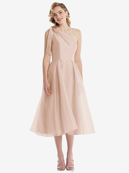 【NEW】【STYLE: D835】スカーフタイ ワンショーダー オルガンディ MIDI ドレス 【COLOR: Cameo】【SIZE: 00-30W】