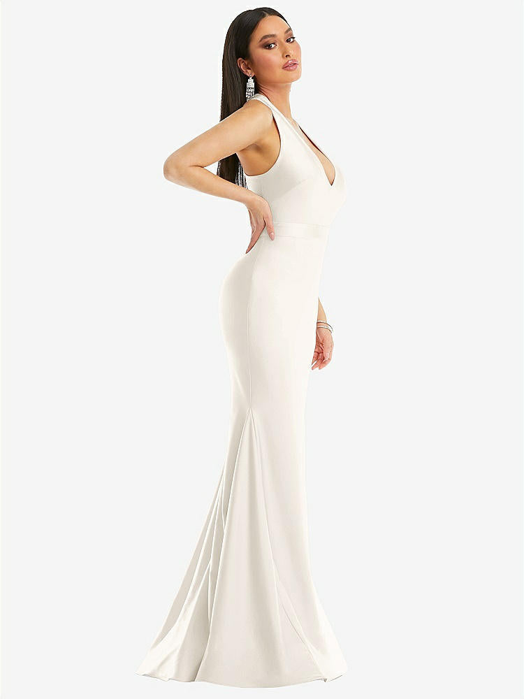 【STYLE: CS106】Plunge Neckline Cutout Low Back Stretch Satin Mermaid Dress【COLOR: Ivory】