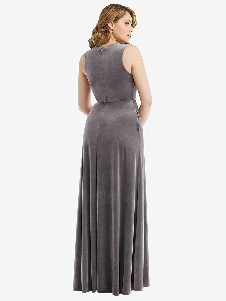 【NEW】【STYLE: 6871】ディープ V-Neveless Velvet Maxi ドレス ポケット付き【COLOR: Caviar Gray】【SIZE: 00-30W】