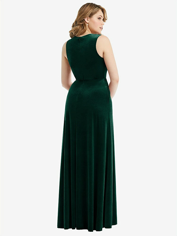【STYLE: 6871】Deep V-Neck Sleeveless Velvet Maxi Dress with Pockets【COLOR: Evergreen】