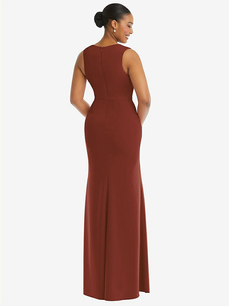 【NEW】【STYLE: TH111】ディープ Vネック 閉じた 背面 クレープ トランペット ガウン 前面 スリット【COLOR: Auburn Moon】【SIZE: 00-30W】
