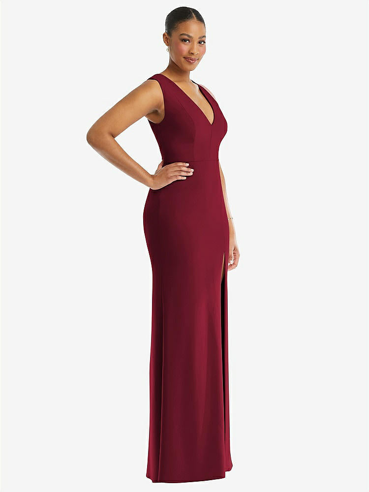 【NEW】【STYLE: TH111】ディープ Vネック 閉じた 背面 クレープ トランペット ガウン 前面 スリット【COLOR: Burgundy】【SIZE: 00-30W】