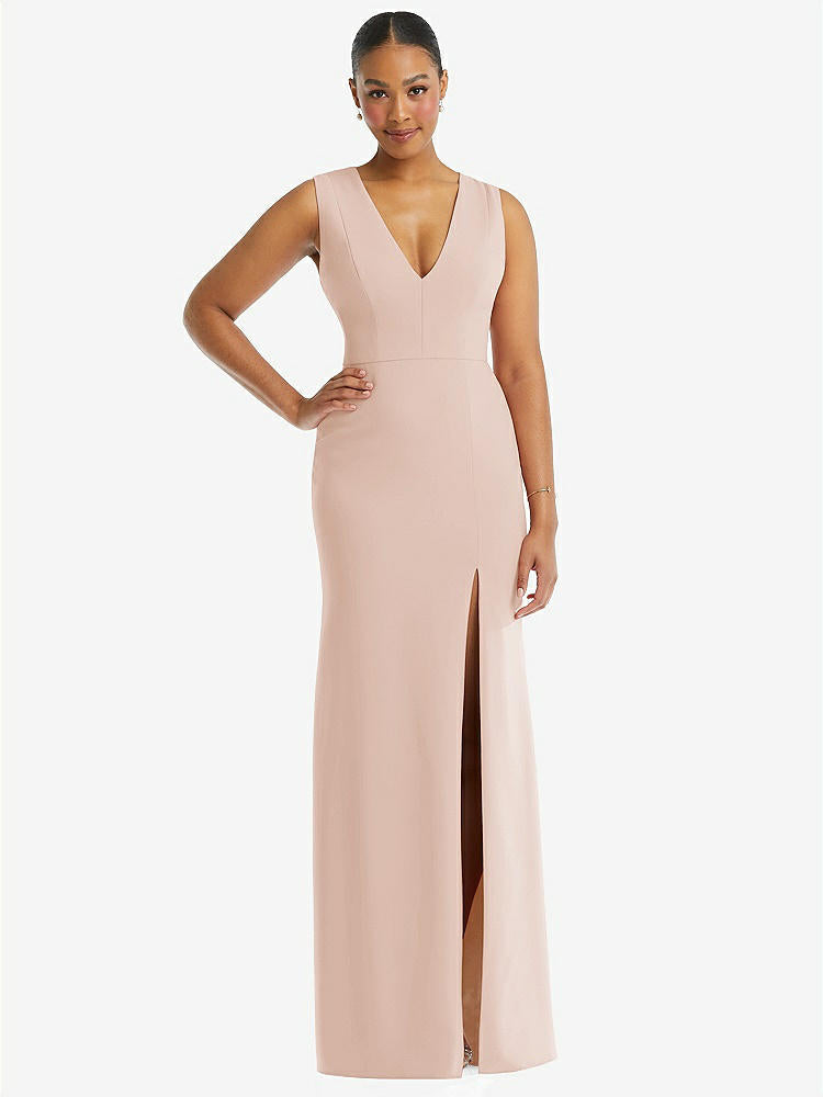 【NEW】【STYLE: TH111】ディープ Vネック 閉じた 背面 クレープ トランペット ガウン 前面 スリット【COLOR: Cameo】【SIZE: 00-30W】