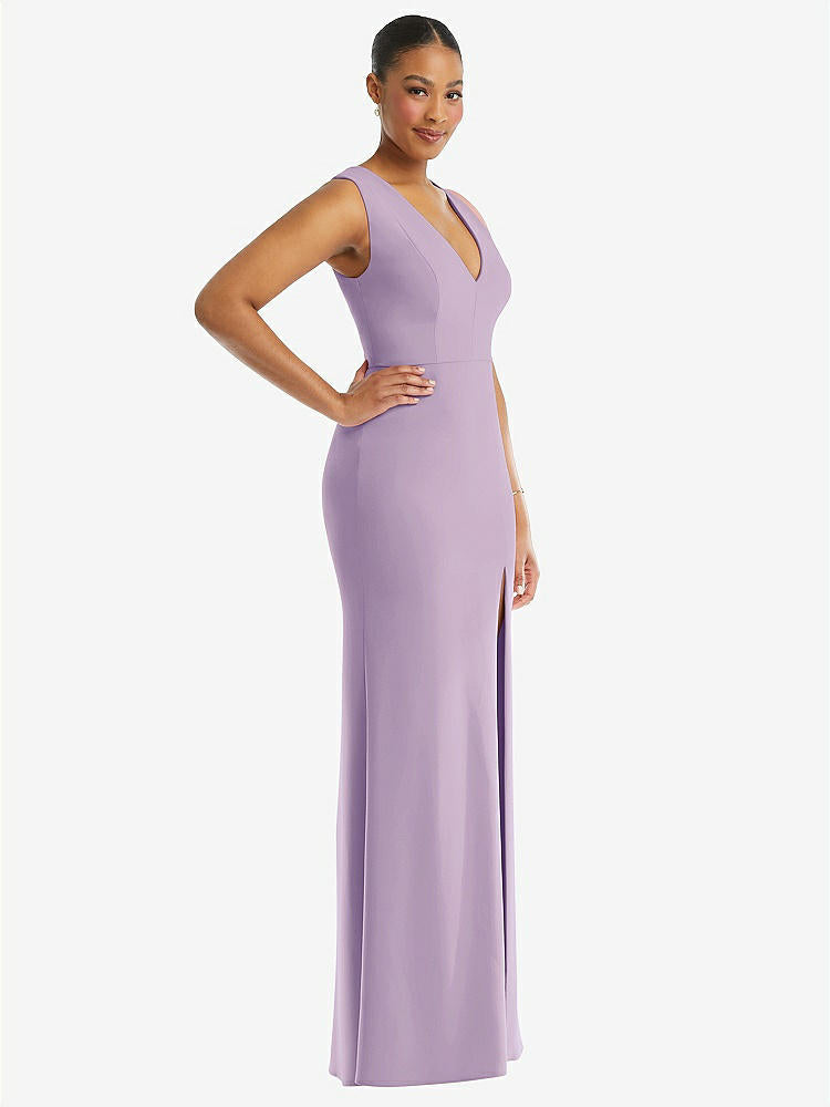 【NEW】【STYLE: TH111】ディープ Vネック 閉じた 背面 クレープ トランペット ガウン 前面 スリット【COLOR: Pale Purple】【SIZE: 00-30W】