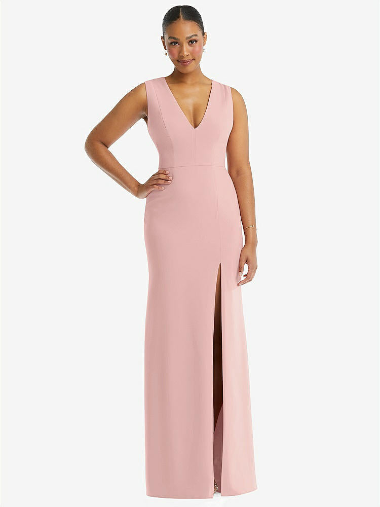 【NEW】【STYLE: TH111】ディープ Vネック 閉じた 背面 クレープ トランペット ガウン 前面 スリット【COLOR: Rose - PANTONE Rose Quartz】【SIZE: 00-30W】