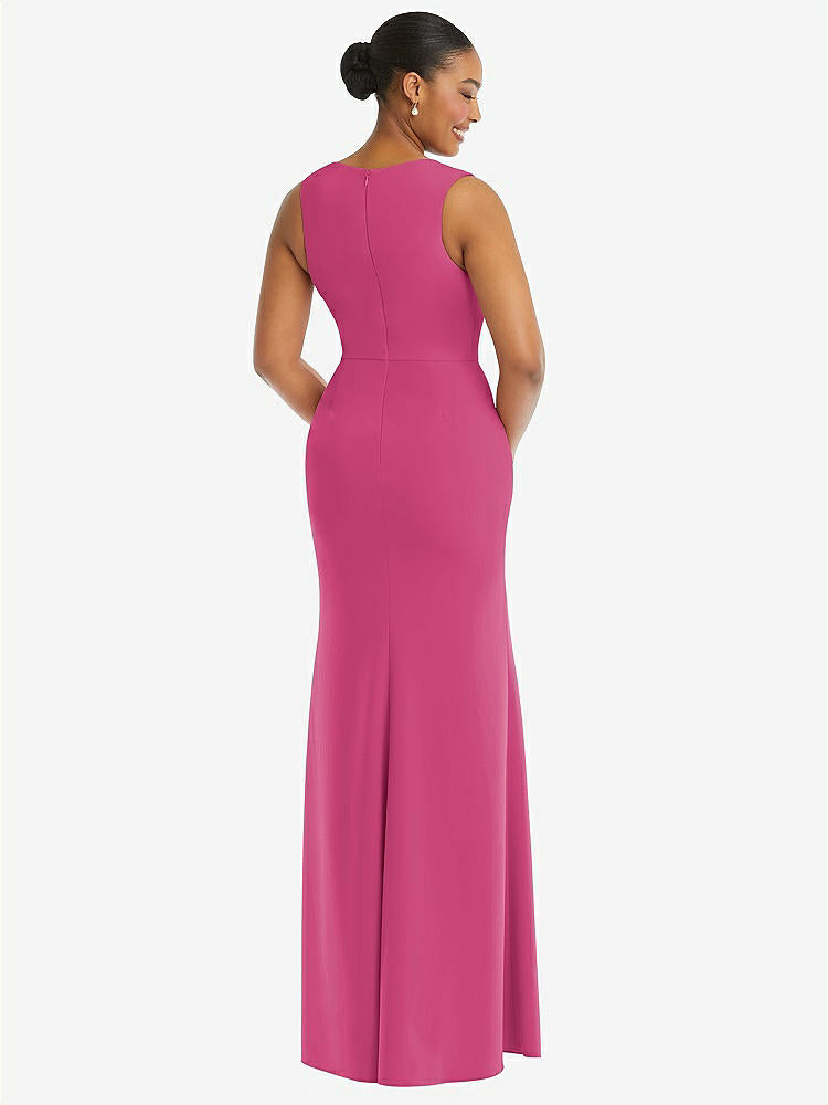 【NEW】【STYLE: TH111】ディープ Vネック 閉じた 背面 クレープ トランペット ガウン 前面 スリット【COLOR: Tea Rose】【SIZE: 00-30W】
