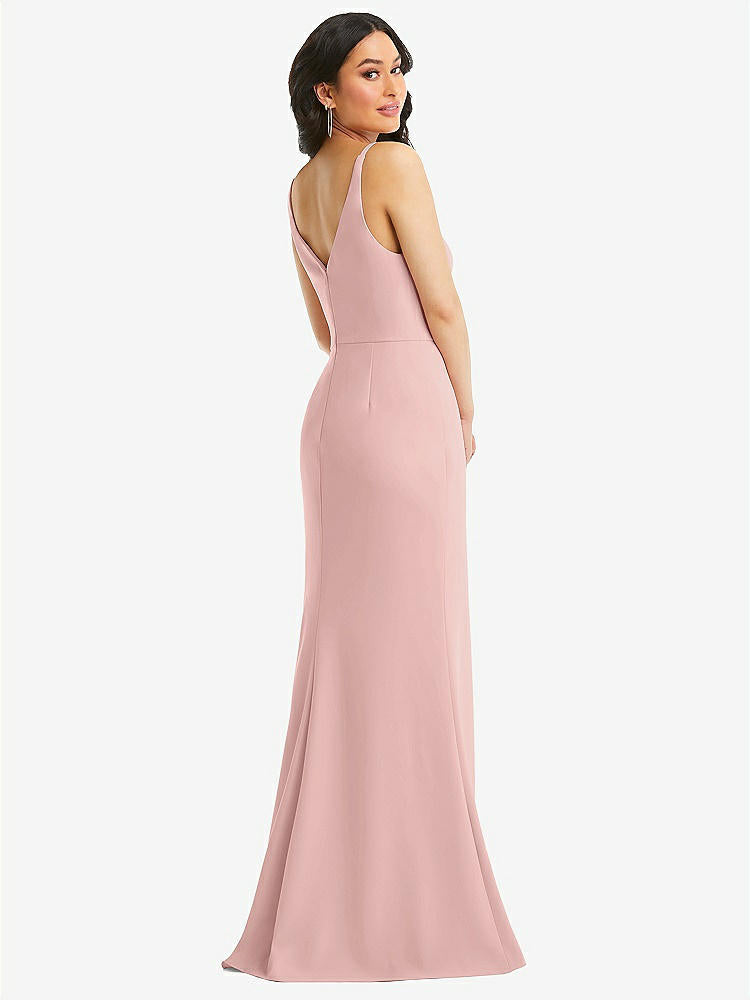 【NEW】【STYLE: TH112】スキニー ストラップ 深い Vネック クレープ トランペット ガウン フロント スリット【COLOR: Rose - PANTONE Rose Quartz】【SIZE: 00-30W】
