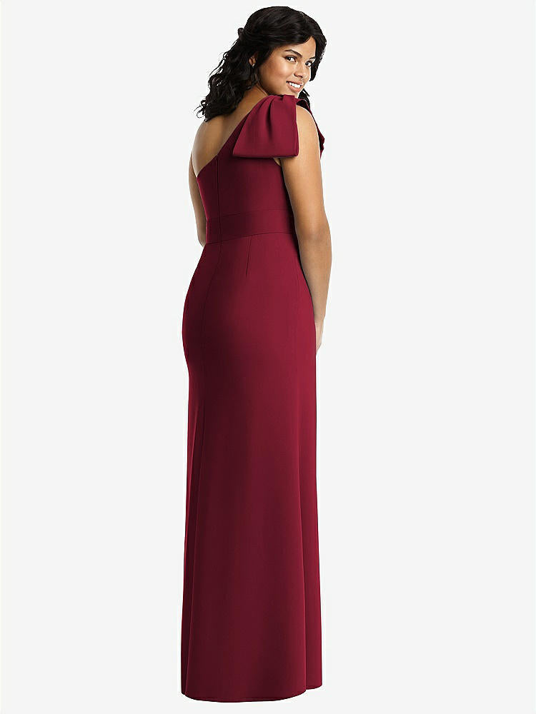 【NEW】【STYLE: 6769】弓 ワンショルダー トランペット ガウン【COLOR: Burgundy】【SIZE: 00-30W】