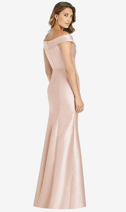 【STYLE: D760】Off-the-Shoulder Cuff Trumpet Gown with Front Slit【COLOR: Cameo】