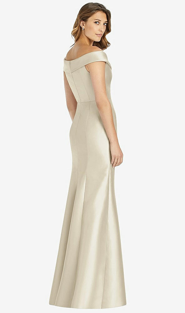 【STYLE: D760】Off-the-Shoulder Cuff Trumpet Gown with Front Slit【COLOR: Champagne】