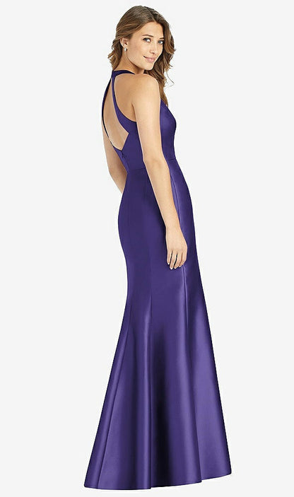 【STYLE: D761】V-Neck Halter Satin Trumpet Gown【COLOR: Grape】