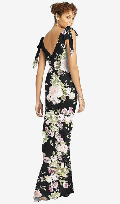 【NEW】【STYLE: 4542】弓肩 袖なし 深い Vバック 人魚 ドレス【COLOR: Noir Garden】【SIZE: 00-30W】