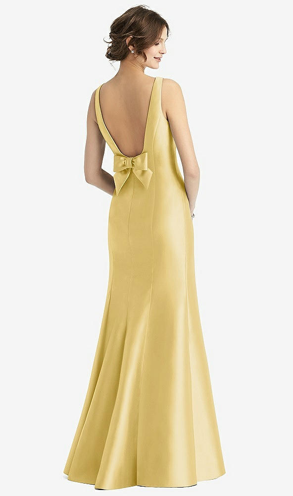【STYLE: D770】Sleeveless Satin Trumpet Gown with Bow at Open-Back【COLOR: Maize】