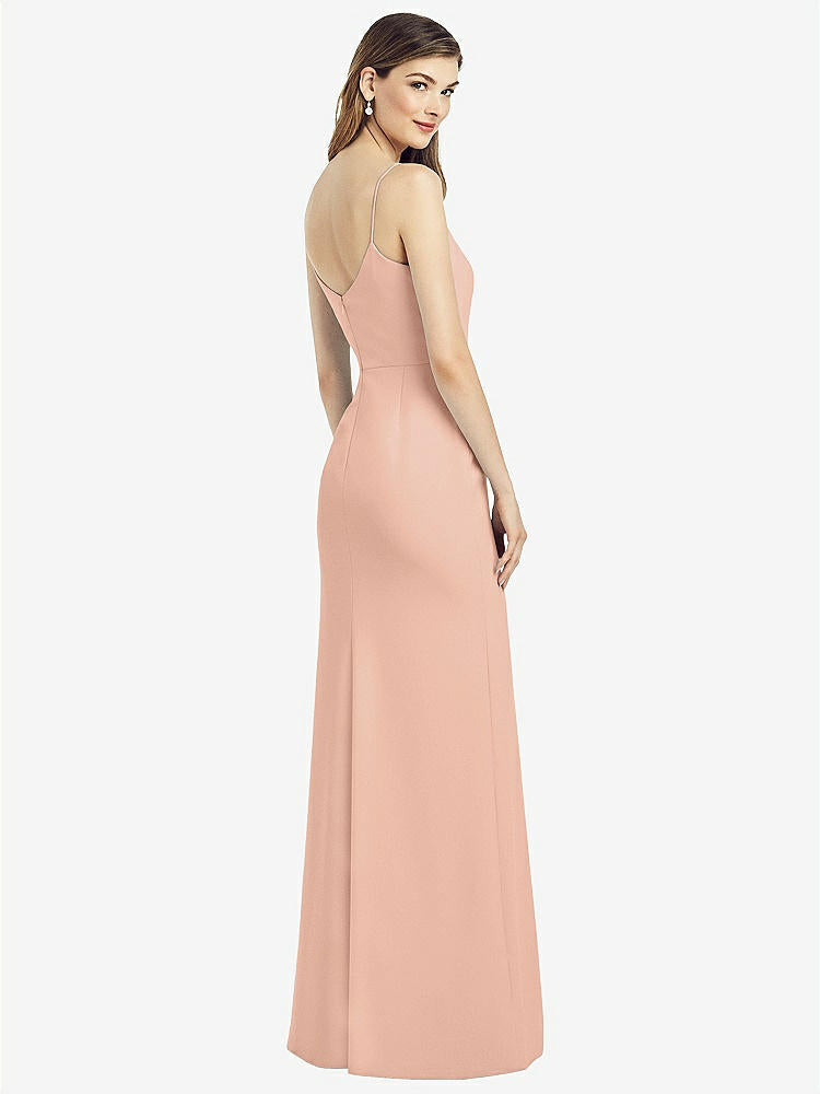 【NEW】【STYLE: 6822】スパゲッティ ストラップ Vバック クレープ ガウン 前面 スリット【COLOR: Pale Peach】【SIZE: 00-30W】