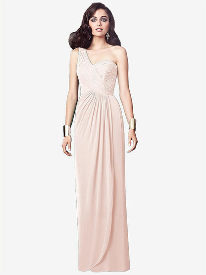 【NEW】【STYLE: TH027】ワンショルダー ドレープ マキシ ドレス 前面 スリット  -  aeroryn【COLOR: Blush】【SIZE: 00-30W】