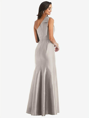 【STYLE: D794】Bow One-Shoulder Satin Trumpet Gown【COLOR: Taupe】