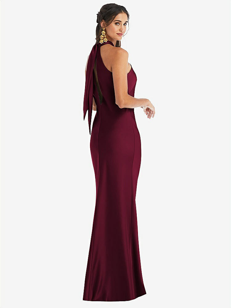 【NEW】【STYLE: LB025】ドレープ ひねり ホルター ネクタイバック トランペット ガウン【COLOR: Cabernet】【SIZE: 00-30W】