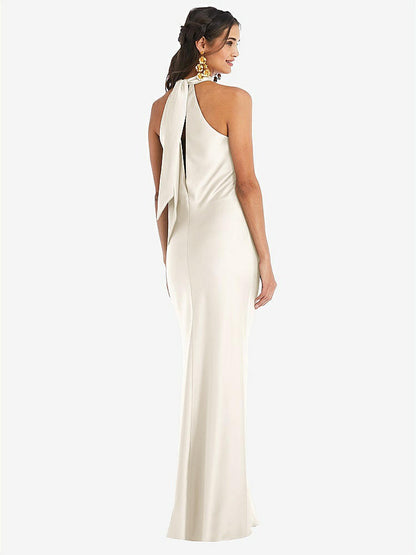 【STYLE: LB025】Draped Twist Halter Tie-Back Trumpet Gown【COLOR: Ivory】