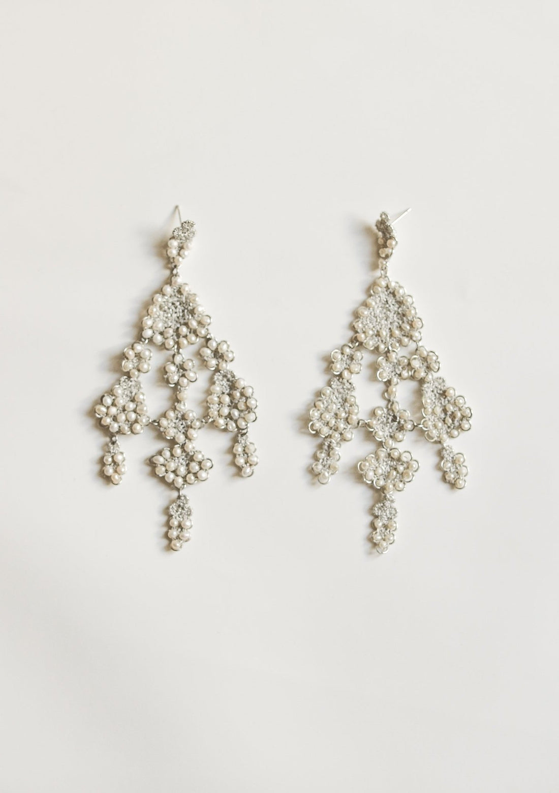 【新】【A.B. ELLIE】 Mini Margot Chandelier Earrings