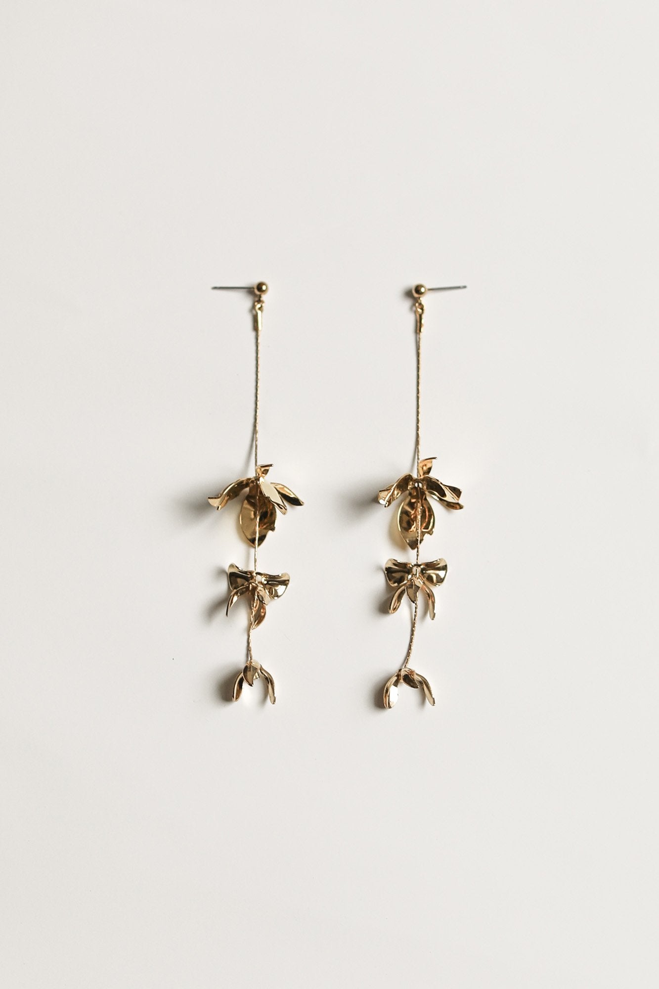 a.b.ellie magnolia strand earrings イヤリング