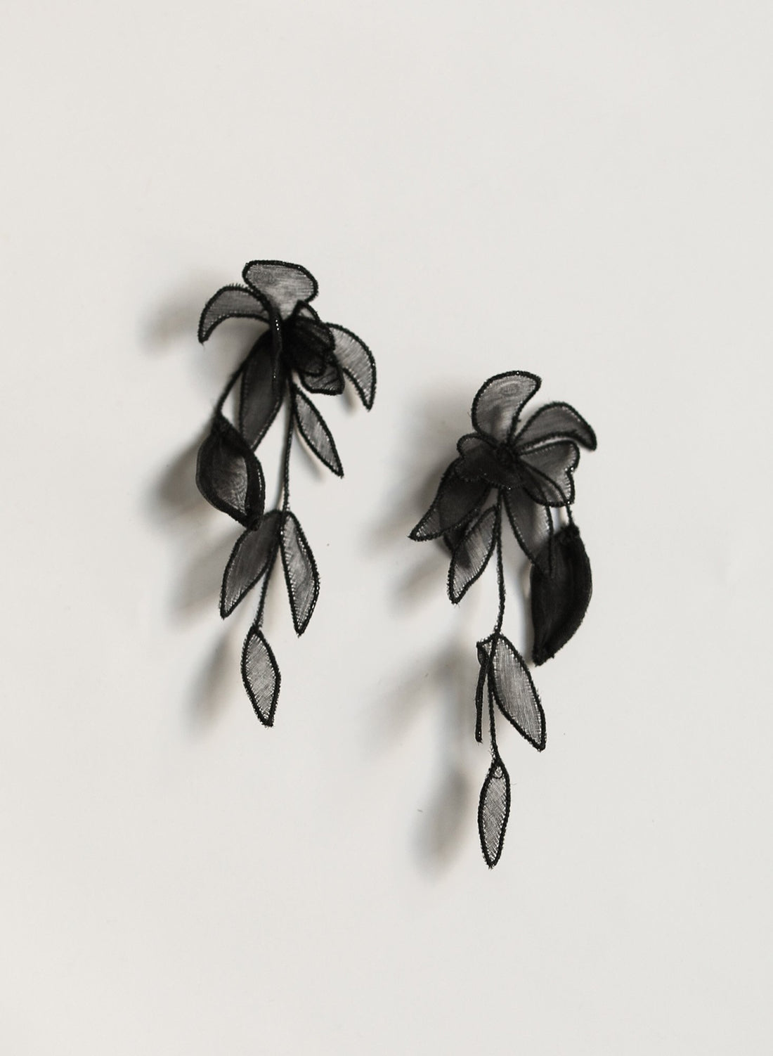 【新】【A.B. ELLIE】 Moody Mini Charlee Tier Earrings